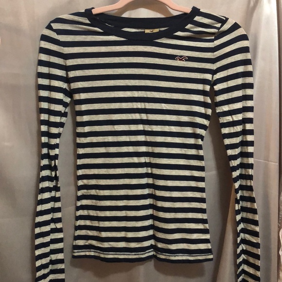 Hollister Striped Top! - Picture 1 of 3